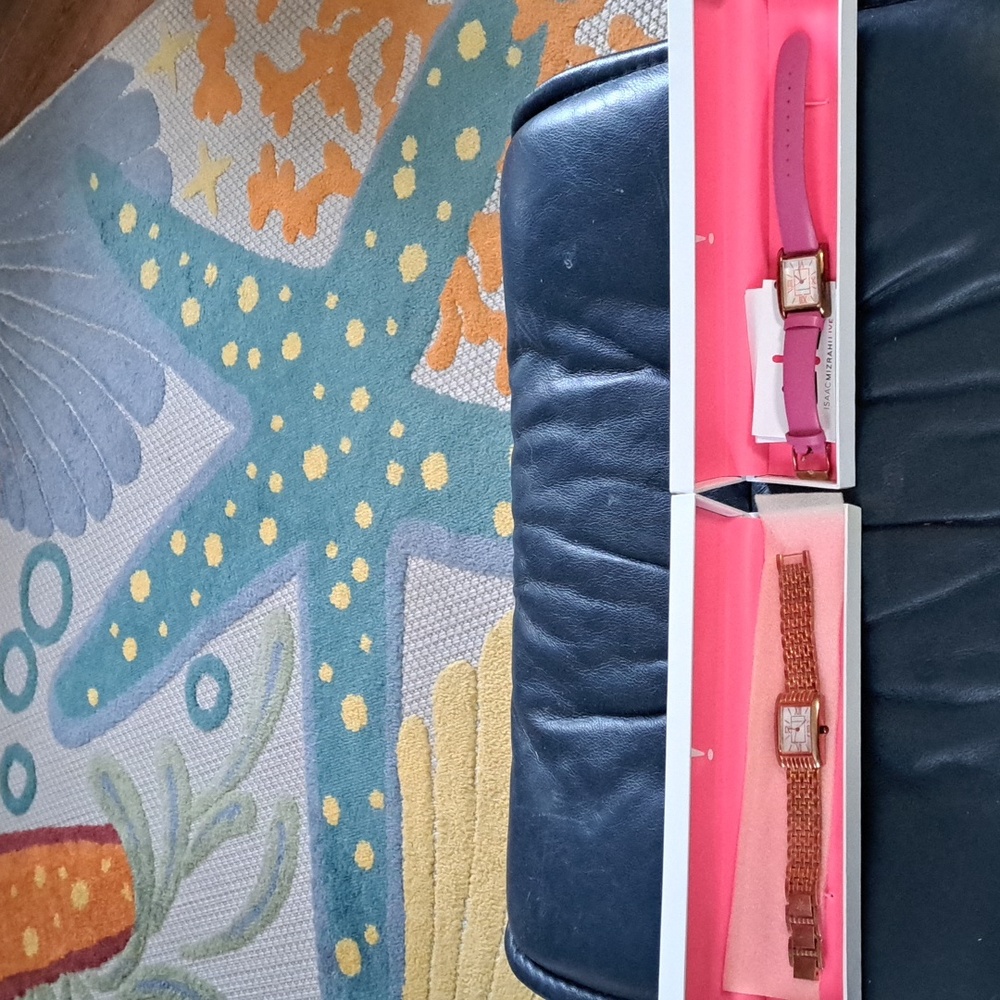 Isaac Mizrahi Live! Vintage style watchs X 2